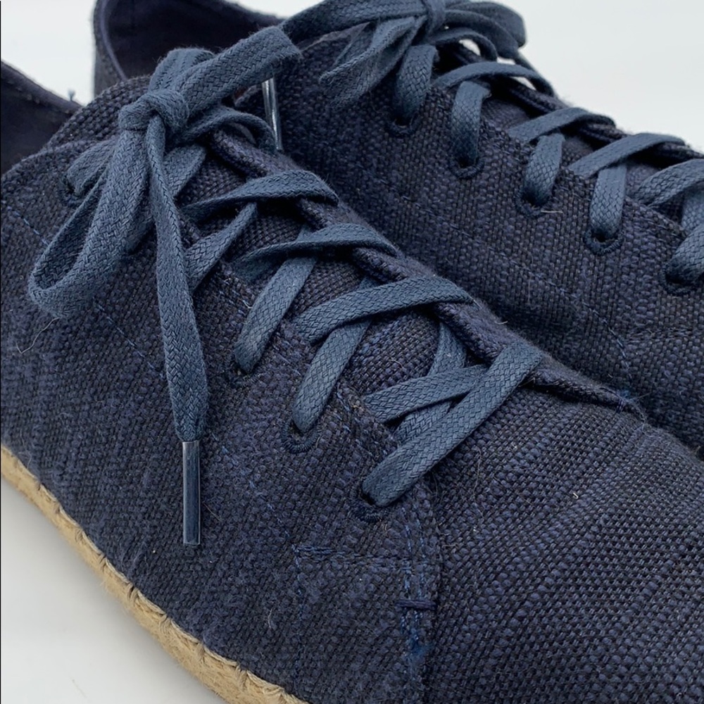 Toms Canvas Sneakers View 2